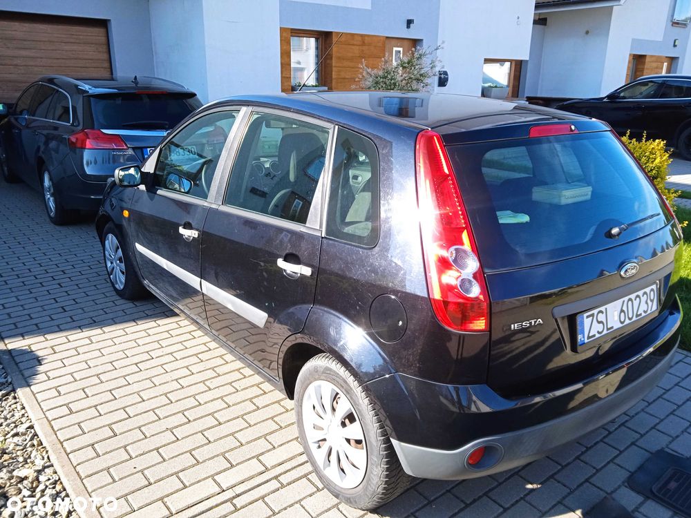 Ford Fiesta - 3