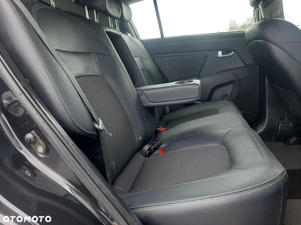 Kia Sportage 2,0 CRDI 2WD Vision - 23