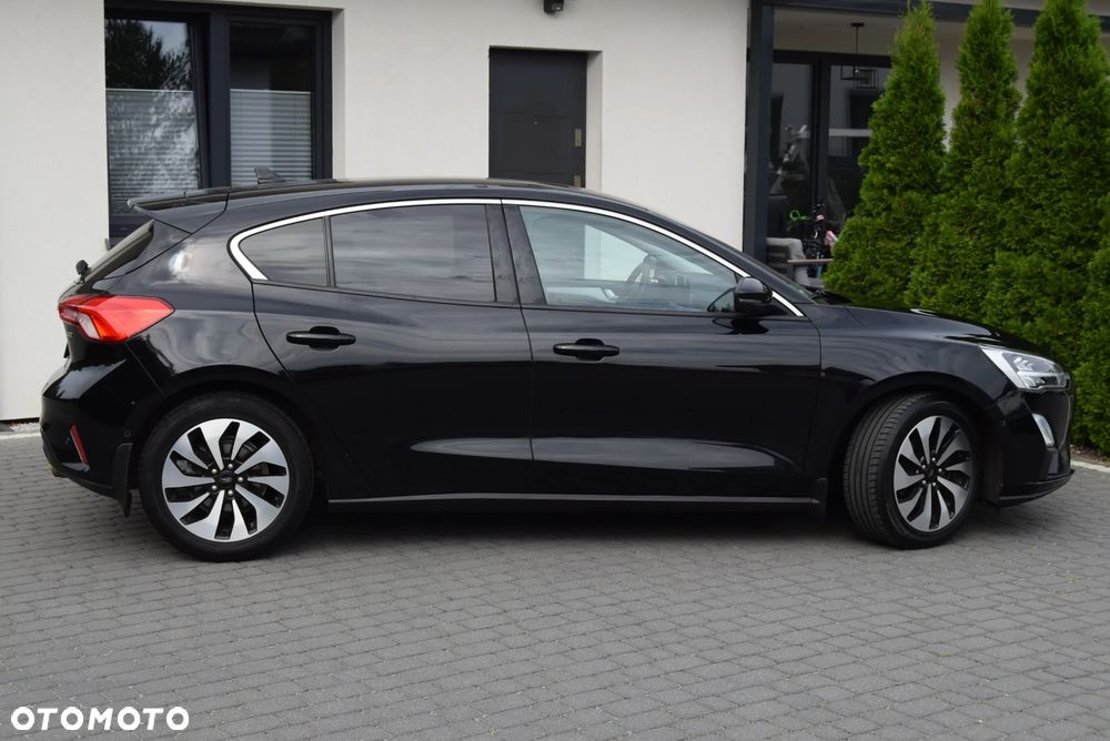 Ford Focus 1.0 EcoBoost STart-Stopp-System TITANIUM - 4