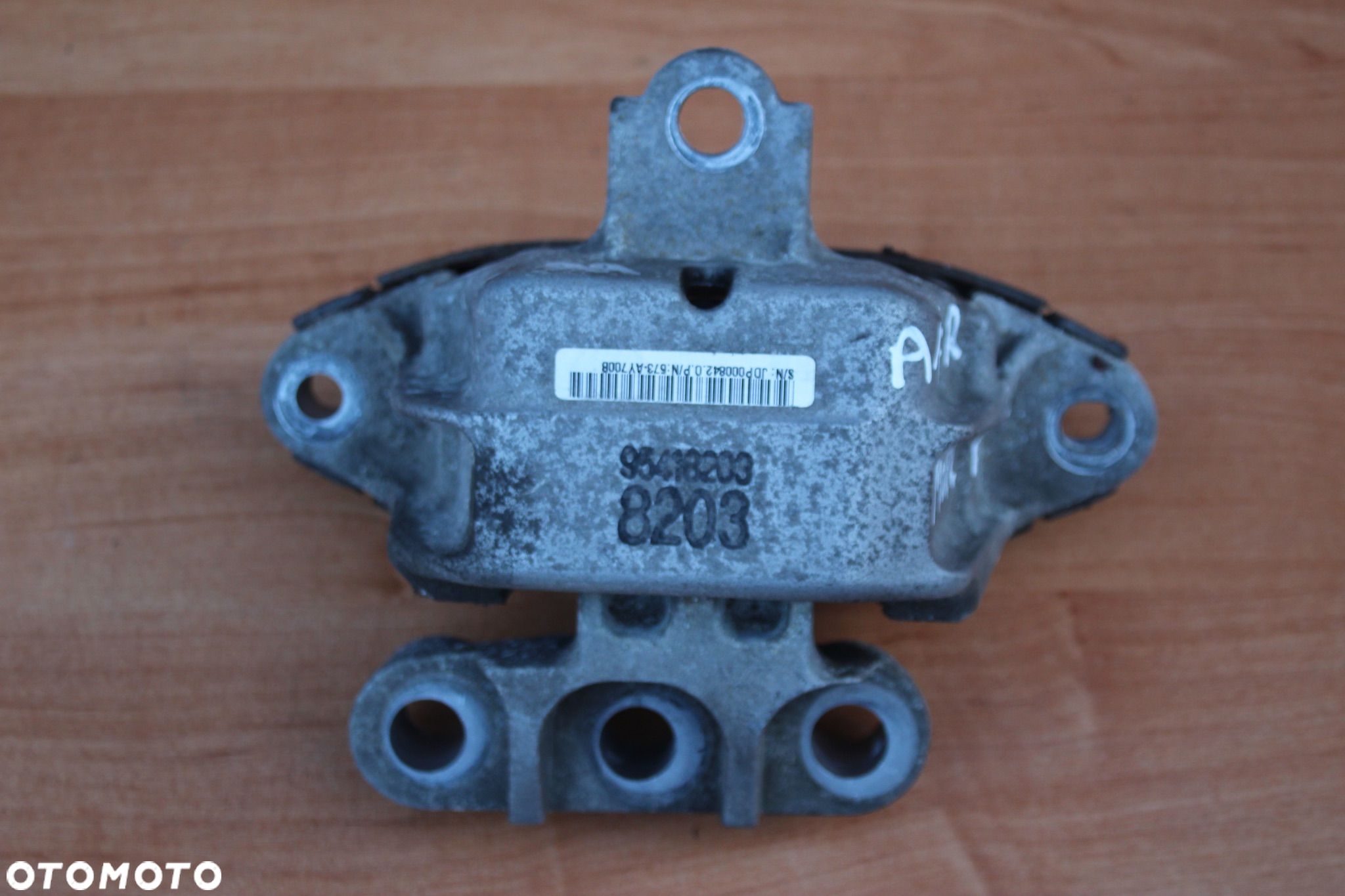 ŁAPA PODUSZKA SILNIKA OPEL MOKKA MOKKA X 1.6 / 1.4 TURBO 95418203 - 1