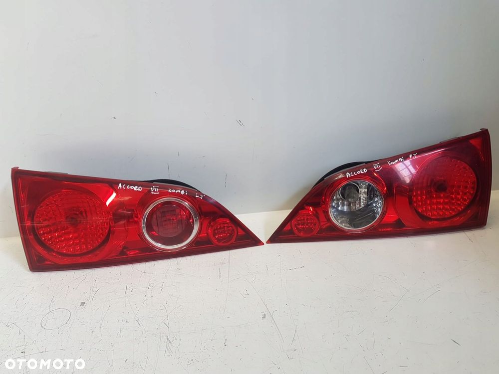ACCORD VII KOMBI 02- LAMPA TYŁ TYLNA LEWA W KLAPĘ - 2