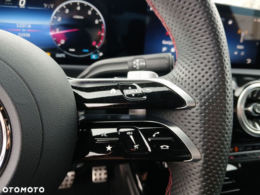 Mercedes-Benz CLA 180 mHEV AMG Line 7G-DCT - 23