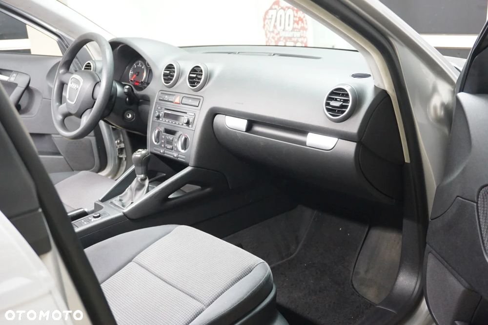 Audi A3 Sportback 1.9 TDI Ambition - 21
