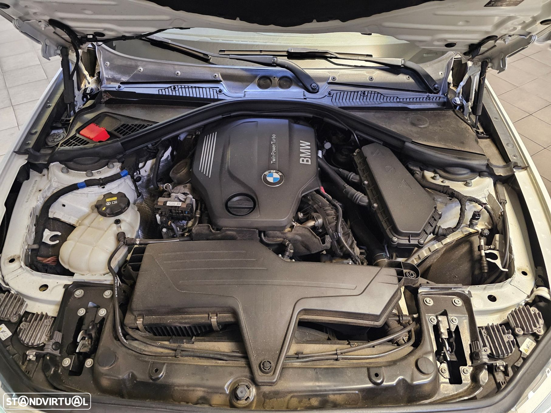 BMW 225 d Coupe Pack M Auto - 31
