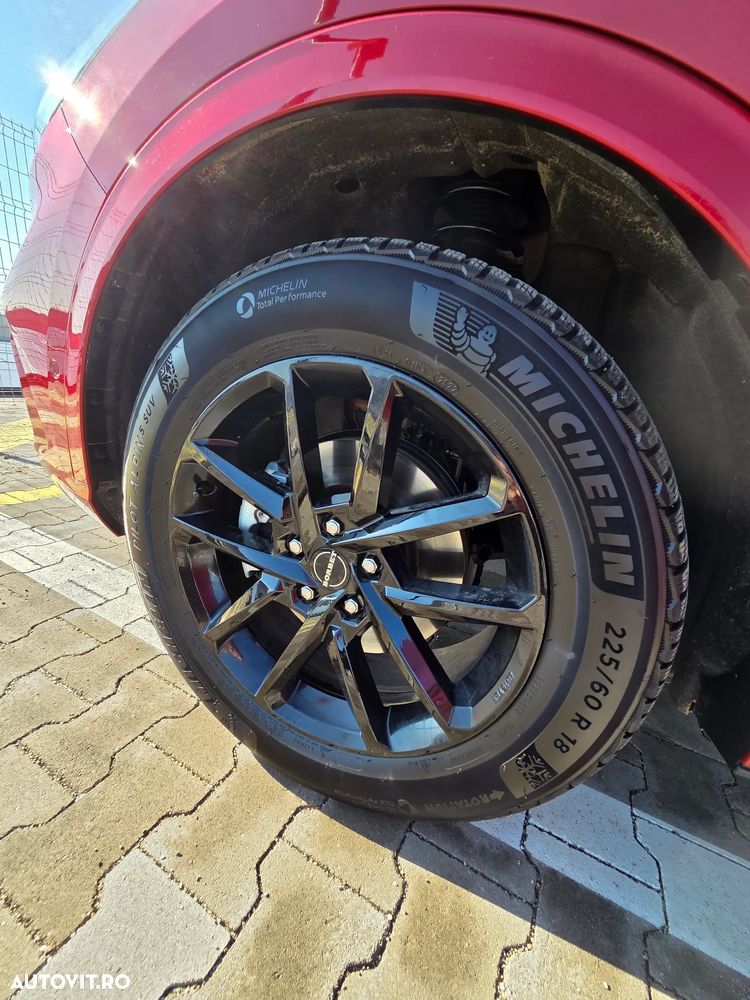 Ford Kuga 2.5 Duratec FHEV AWD ST Line - 4