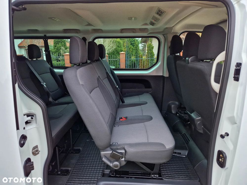 Renault Trafic 2.0 dCi - 35