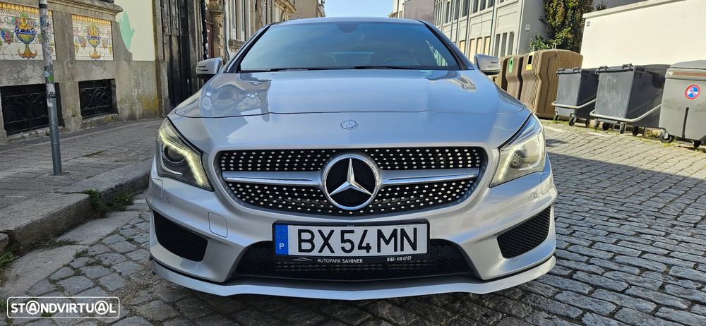 Mercedes-Benz CLA 220 Shooting Brake (CDI) d 4Matic 7G-DCT AMG Line - 3