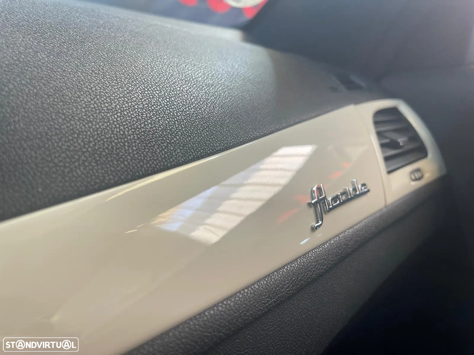 Renault Mégane CC Energy dCi 130 Start & Stop FAP Coupe-Cabri Luxe - 42