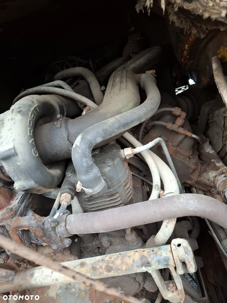 Mercedes-Benz SK 2527 - 16