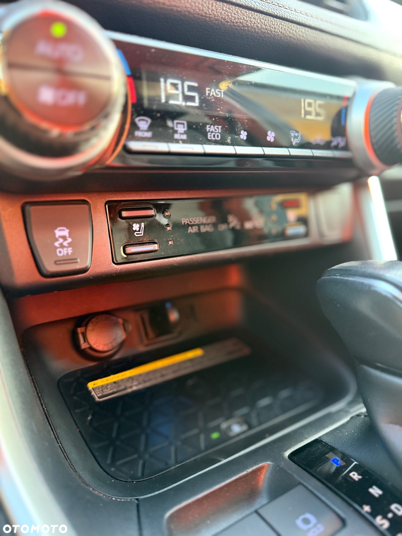 Toyota RAV4 2.5 Hybrid Executive 4x4 - 26