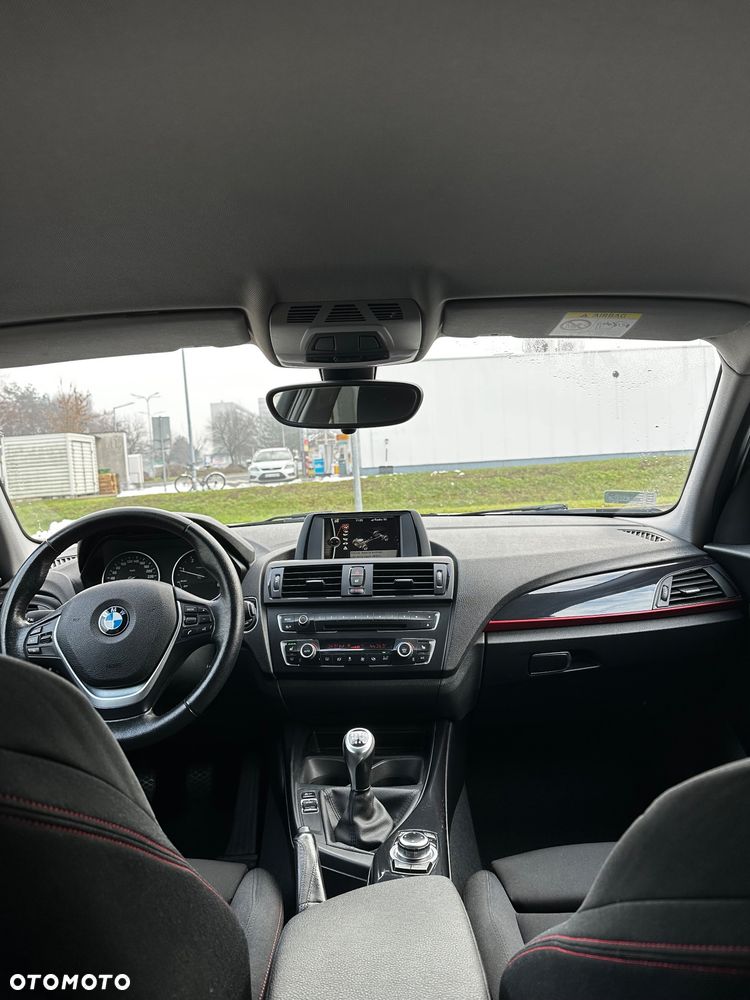 BMW Seria 1 118d Sport Line - 6