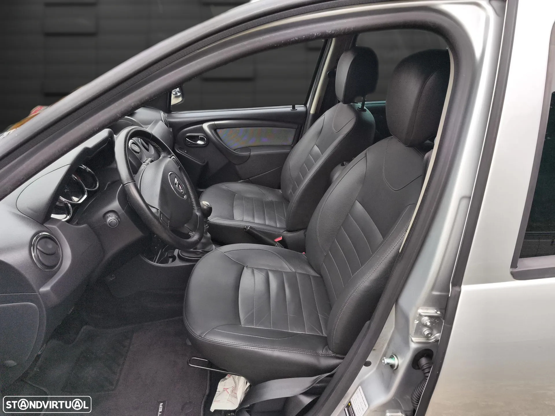 Dacia Duster 1.5 dCi Prestige - 8