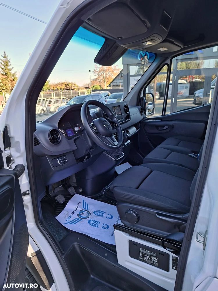 Mercedes-Benz Sprinter - 8