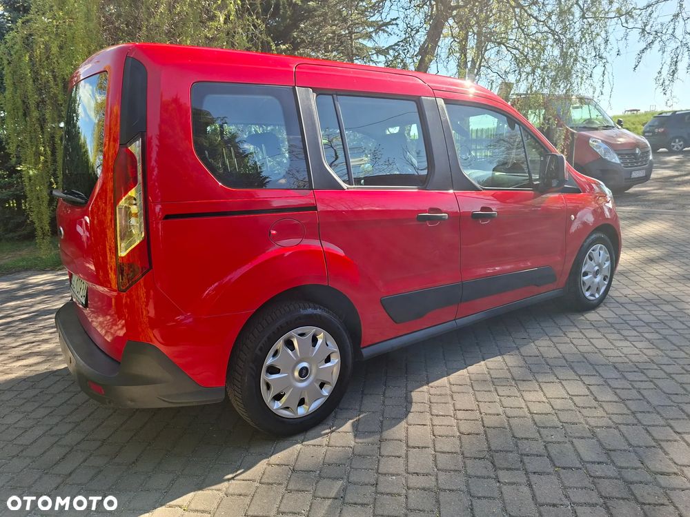 Ford Tourneo Connect 1.5 TDCi Start-Stop Titanium - 4
