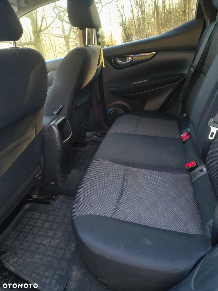 Nissan Qashqai - 10