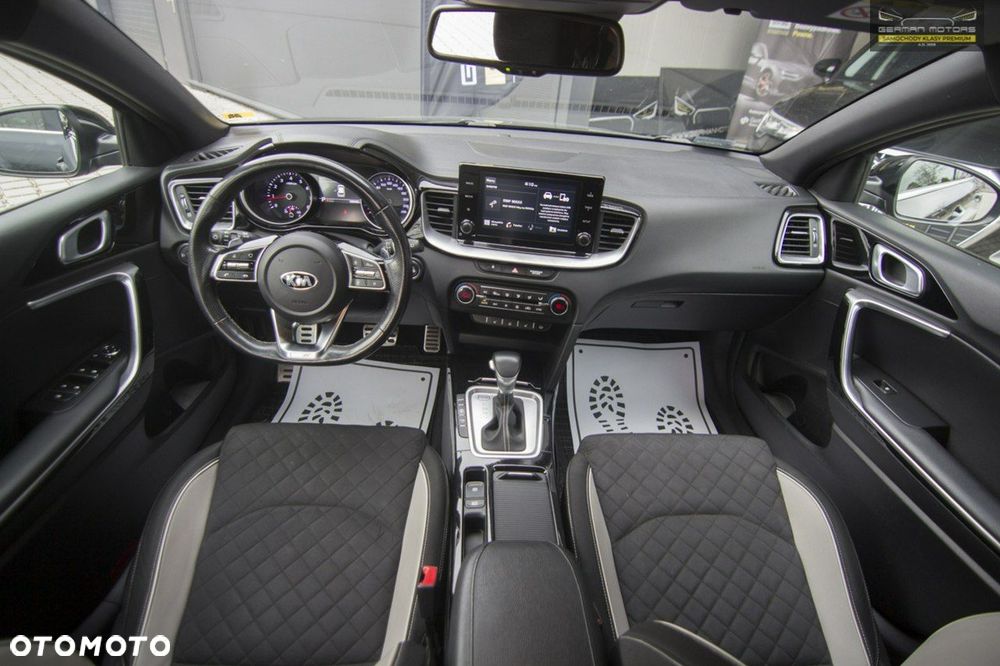 Kia ProCeed 1.5 T-GDI GT Line DCT - 30