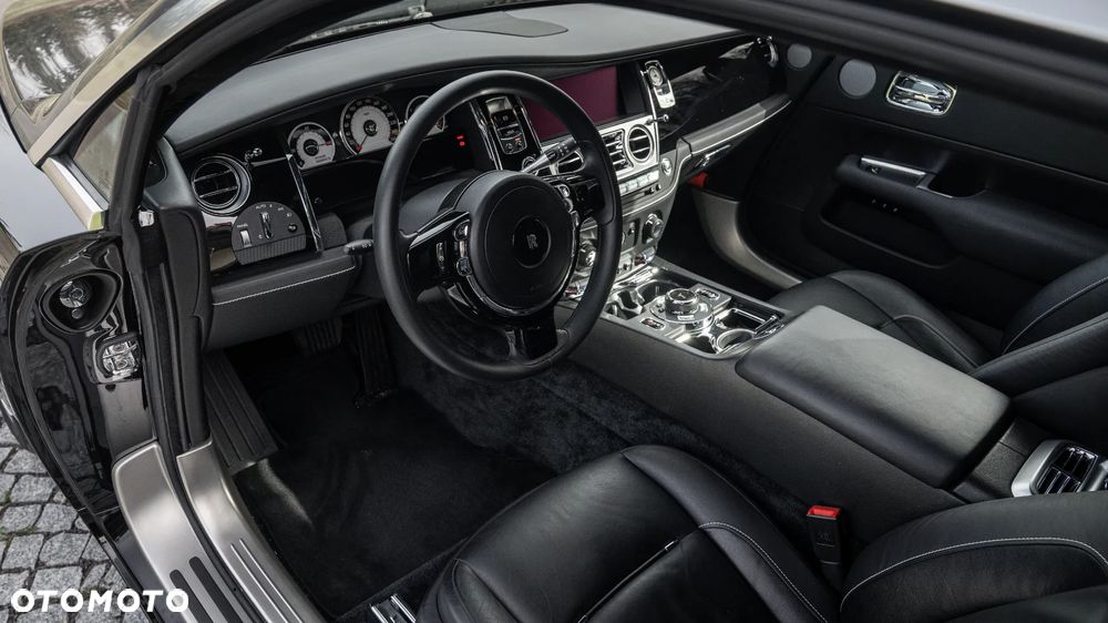 Rolls-Royce Wraith Black Badge - 21