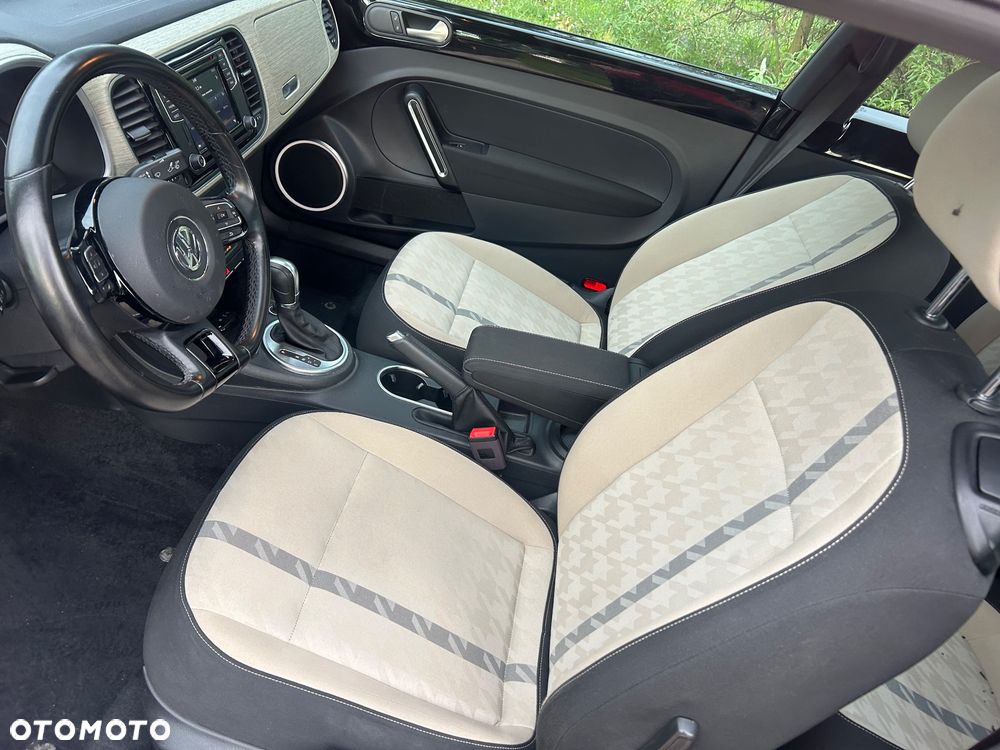 Volkswagen Beetle - 24