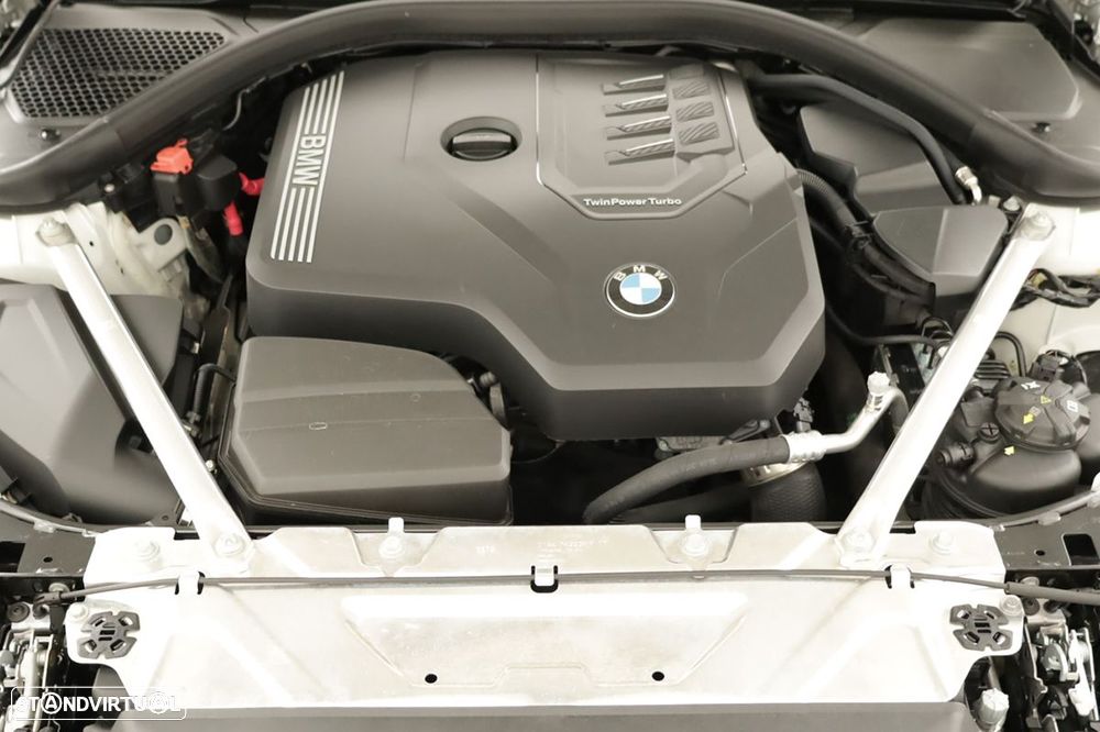 BMW 420 i Pack Desportivo M Auto - 30
