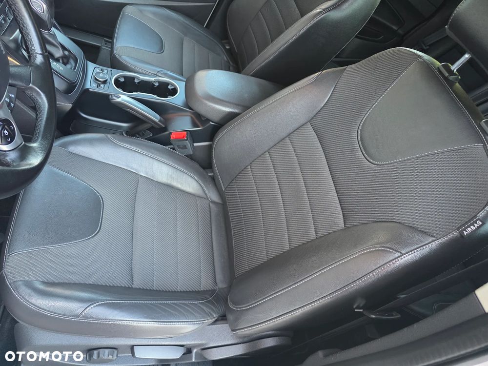 Ford Kuga 2.0 TDCi 4x4 Individual - 13