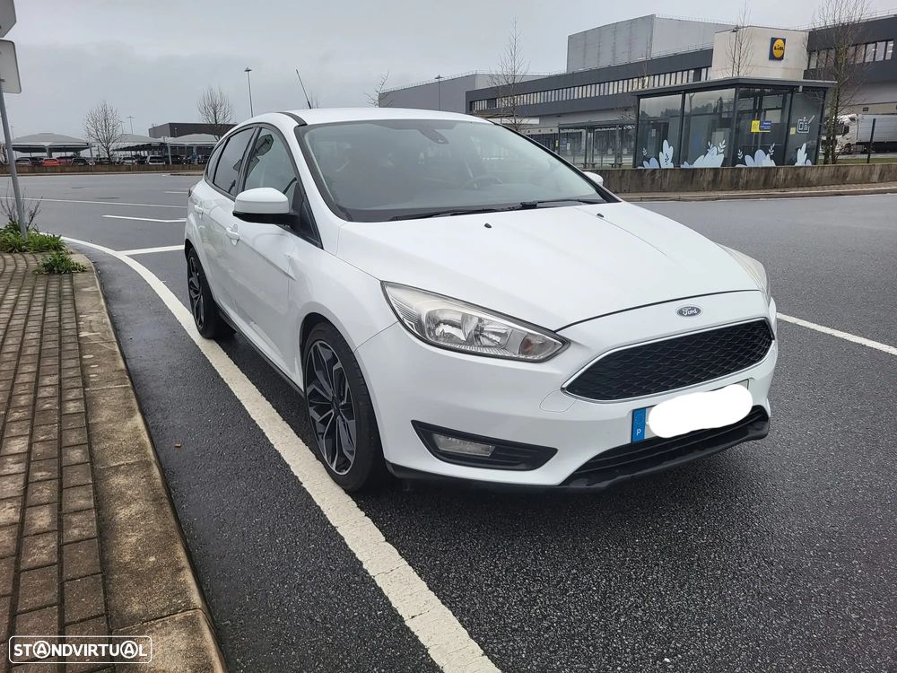Ford Focus 1.5 TDCi Trend+ - 2