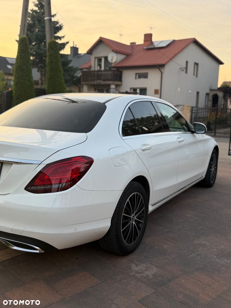 Mercedes-Benz Klasa C 160 Business Edition 9G-TRONIC - 4