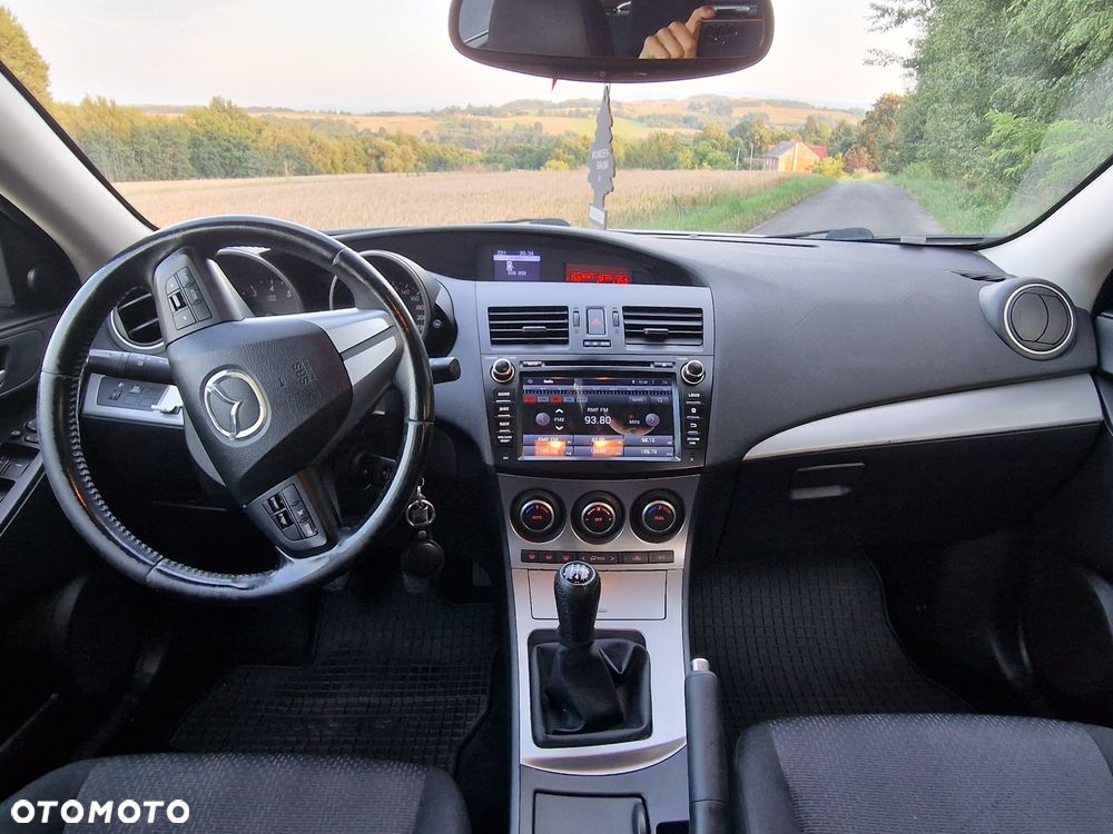 Mazda 3 - 7