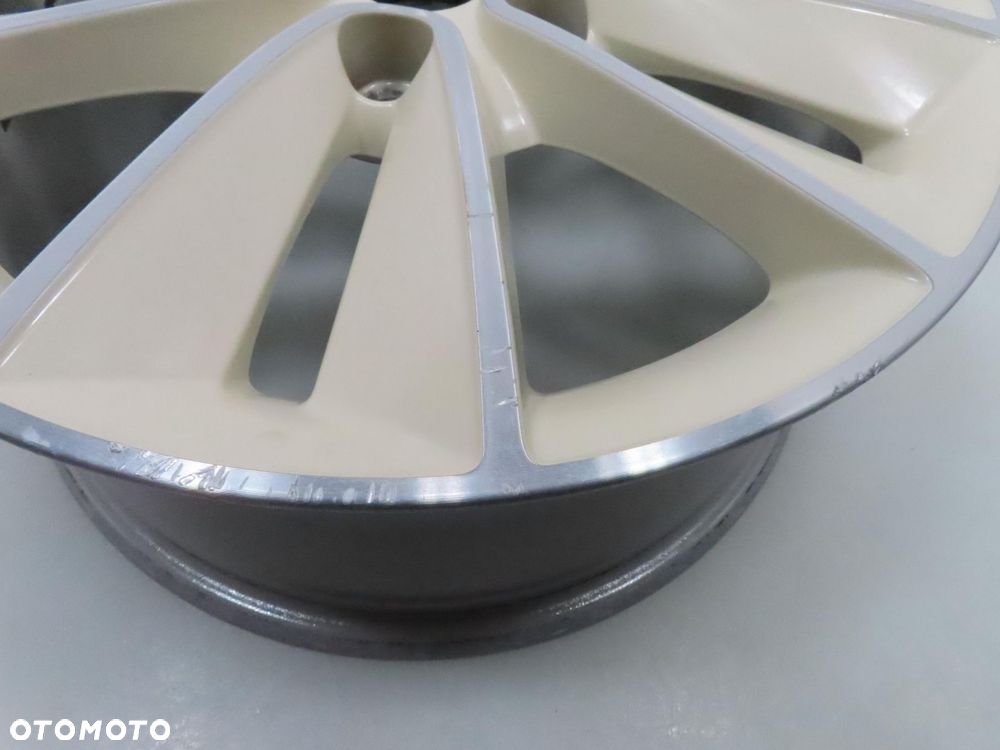 Alufelga 17'' Renault Megane Scenic 5x114,3 7J ET49 403003986R - 4