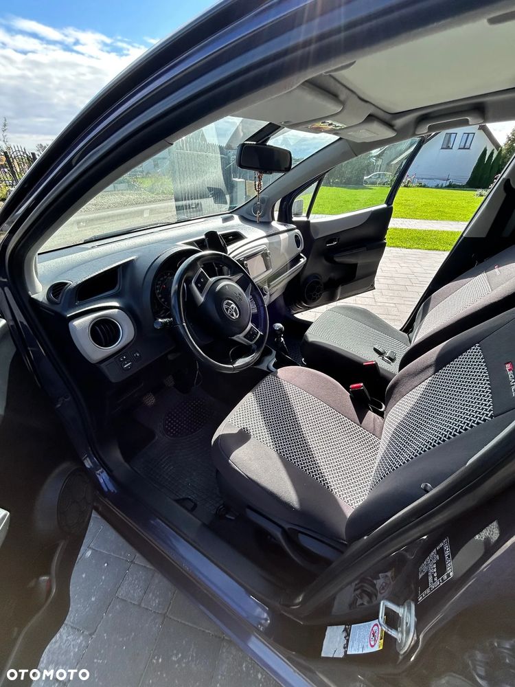 Toyota Yaris 1.4 D-4D Executive - 11