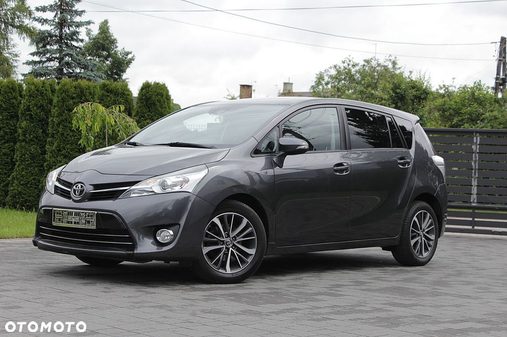 Toyota Verso 1.8 Prestige MS EU6 - 3
