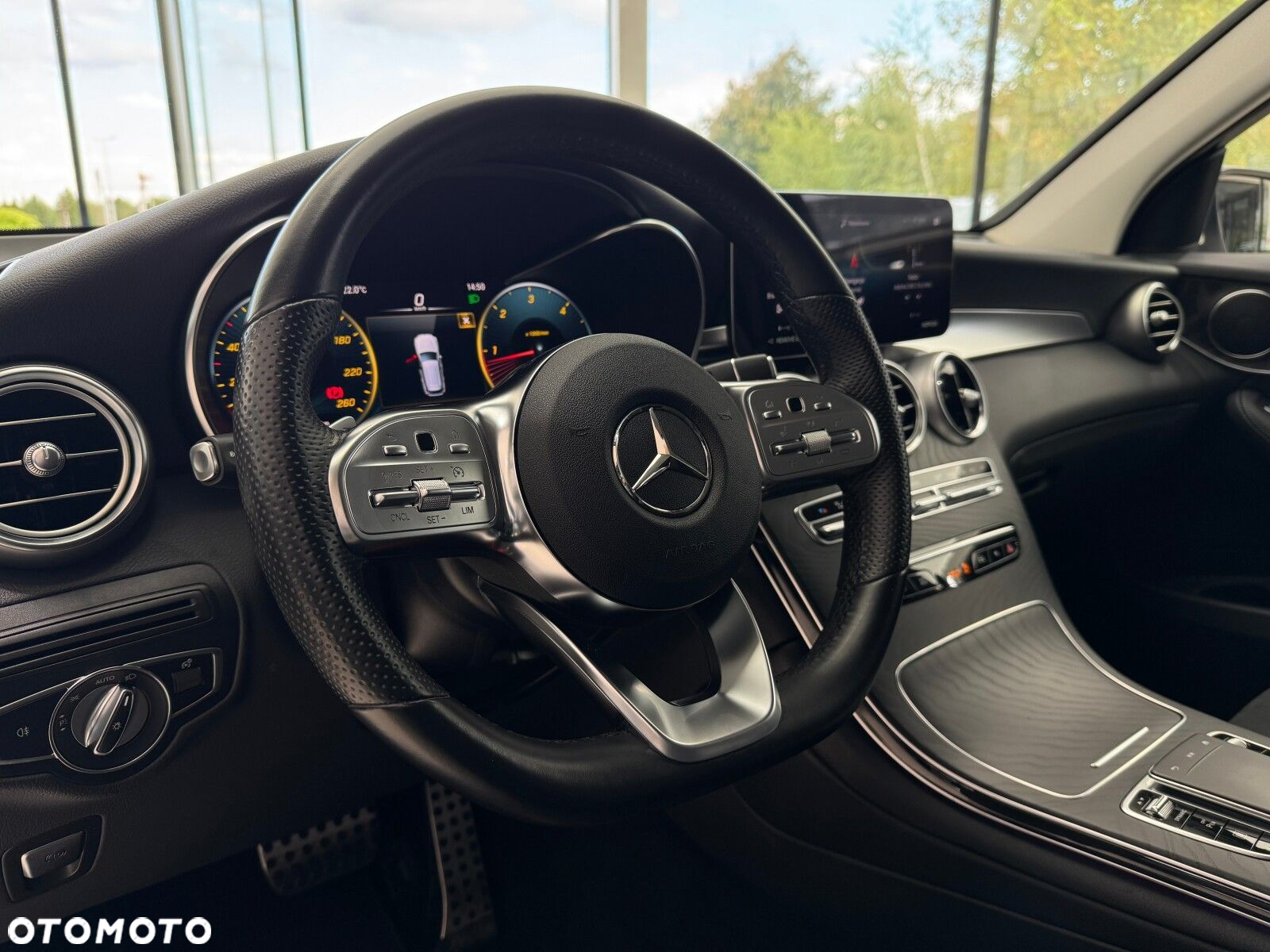 Mercedes-Benz GLC 300 d 4-Matic - 8