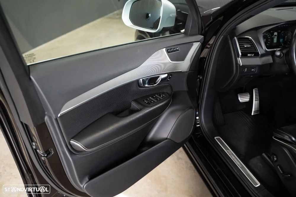 Volvo XC 90 2.0 D4 R-Design - 12