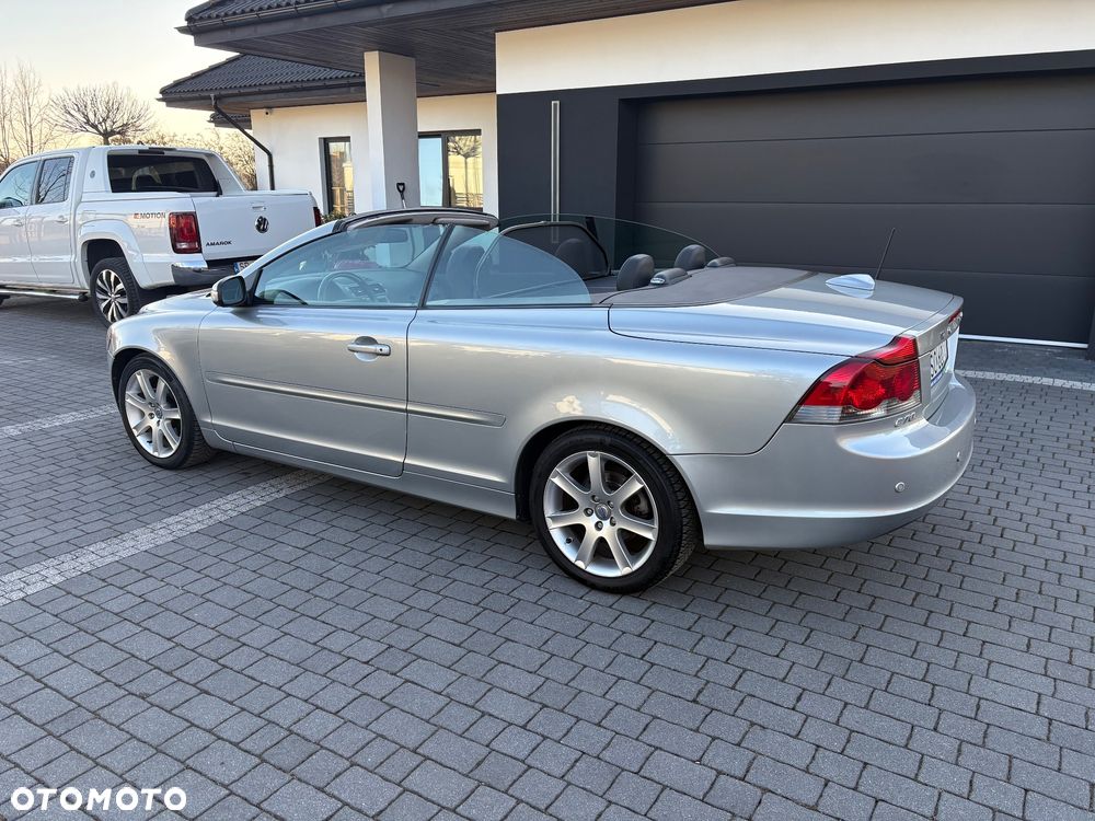 Volvo C70 2.0D Summum - 3
