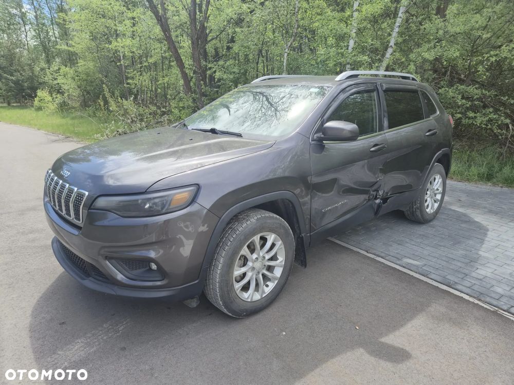 Jeep Cherokee - 3