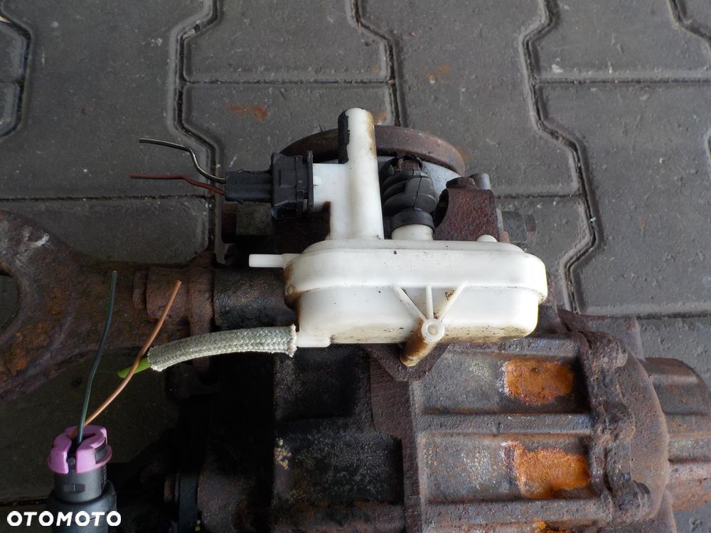 VW T4 2.4D 2.5E SYNCRO DYFER MOST TYLNY WOLNE KOŁO ABS BLOKADA ARG - 4