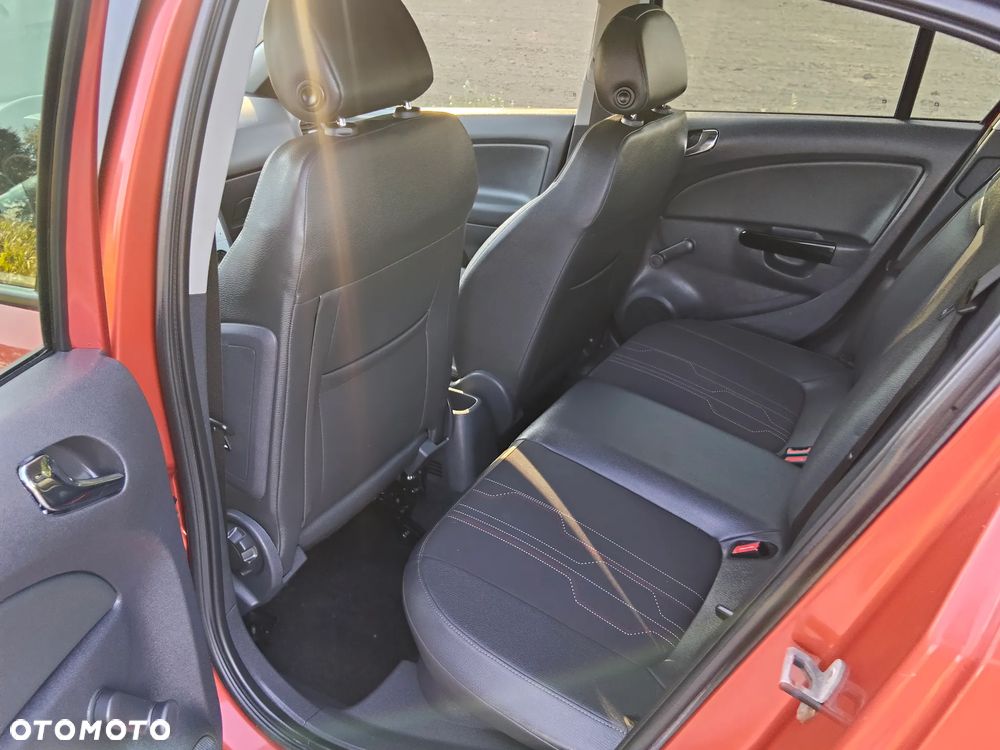 Opel Corsa 1.4 16V 150 Jahre - 15