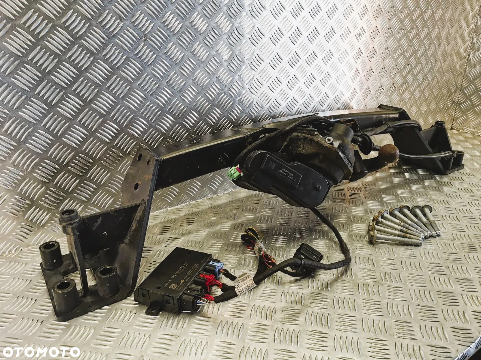 VW TOUAREG 7P 10-18R HAK HOLOWNICZY WESTFALIA KULA BELKA MODUL STEROWNIK 4P0907383G - 2