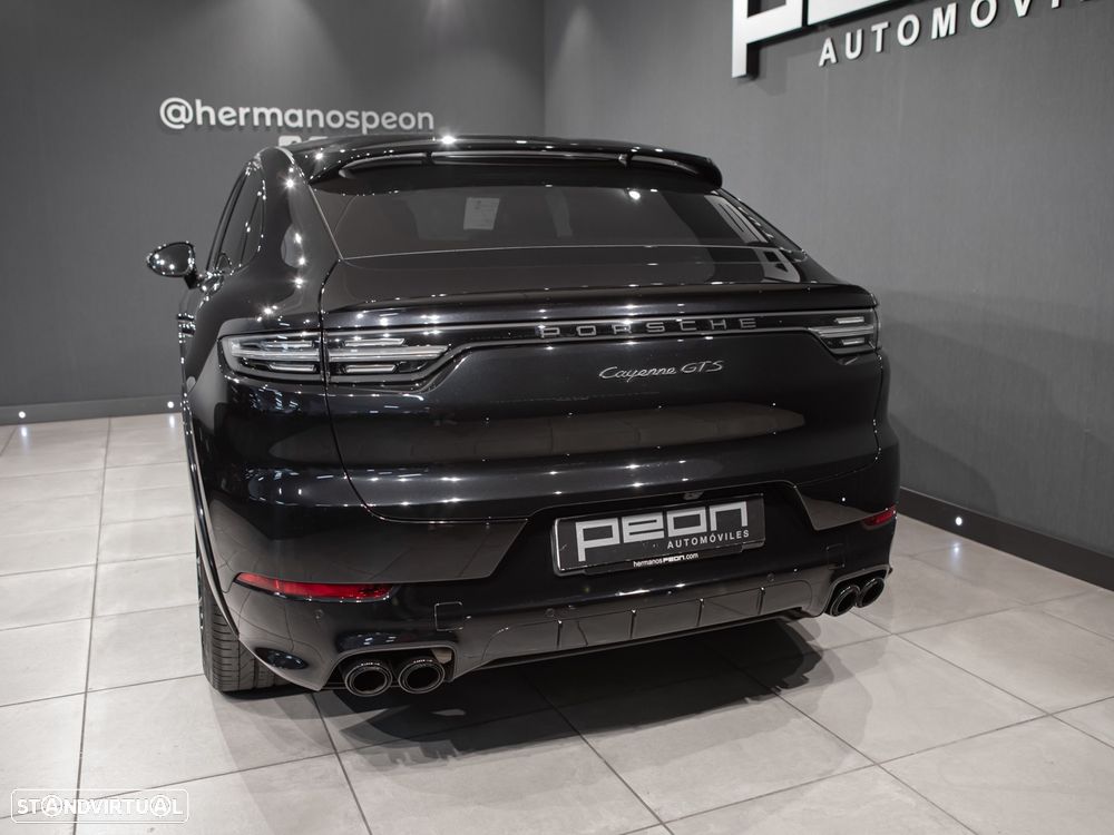 Porsche Cayenne Coupé GTS - 14