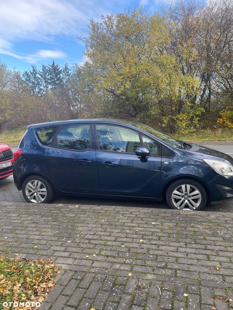Opel Meriva 1.7 CDTI Cosmo - 1