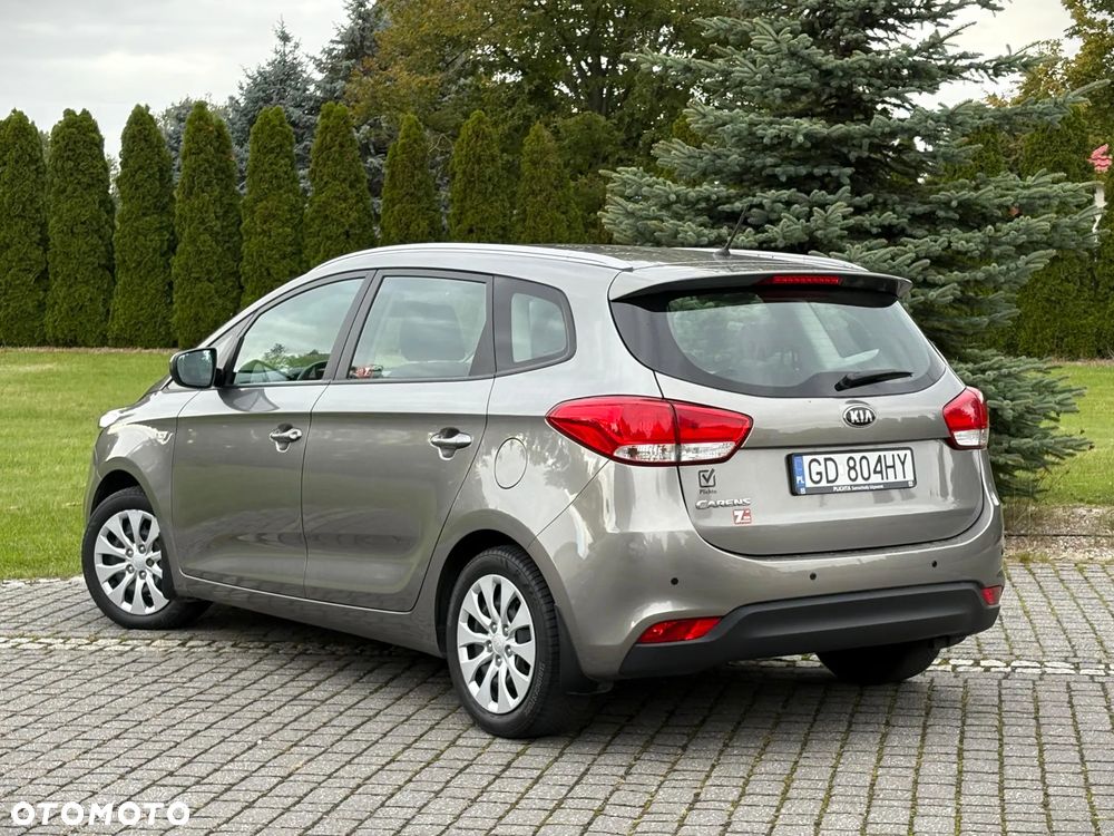 Kia Carens 1.6 GDI L - 7