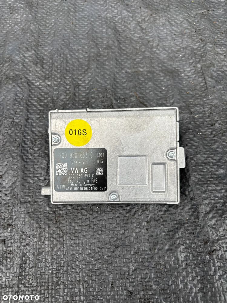 VW Skoda Audi kamera asystent pasa 2Q0980653C - 2