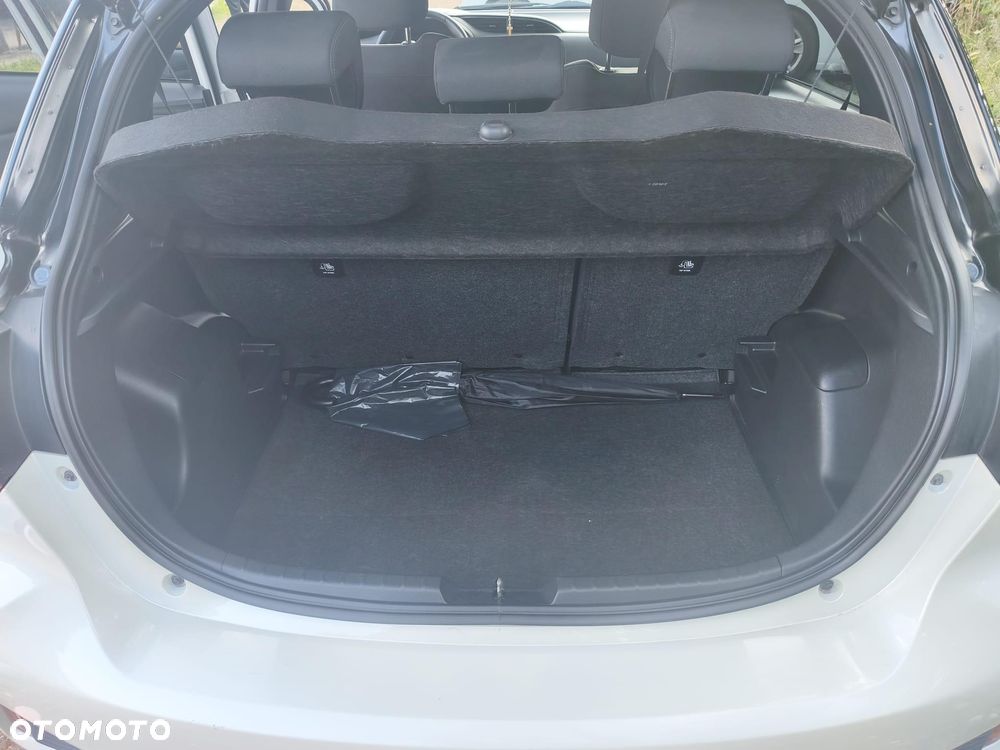Toyota Yaris 1.5 Selection - 13