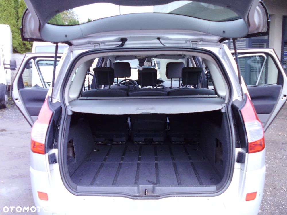 Renault Scenic 2.0 16V Confort Dynamique - 14