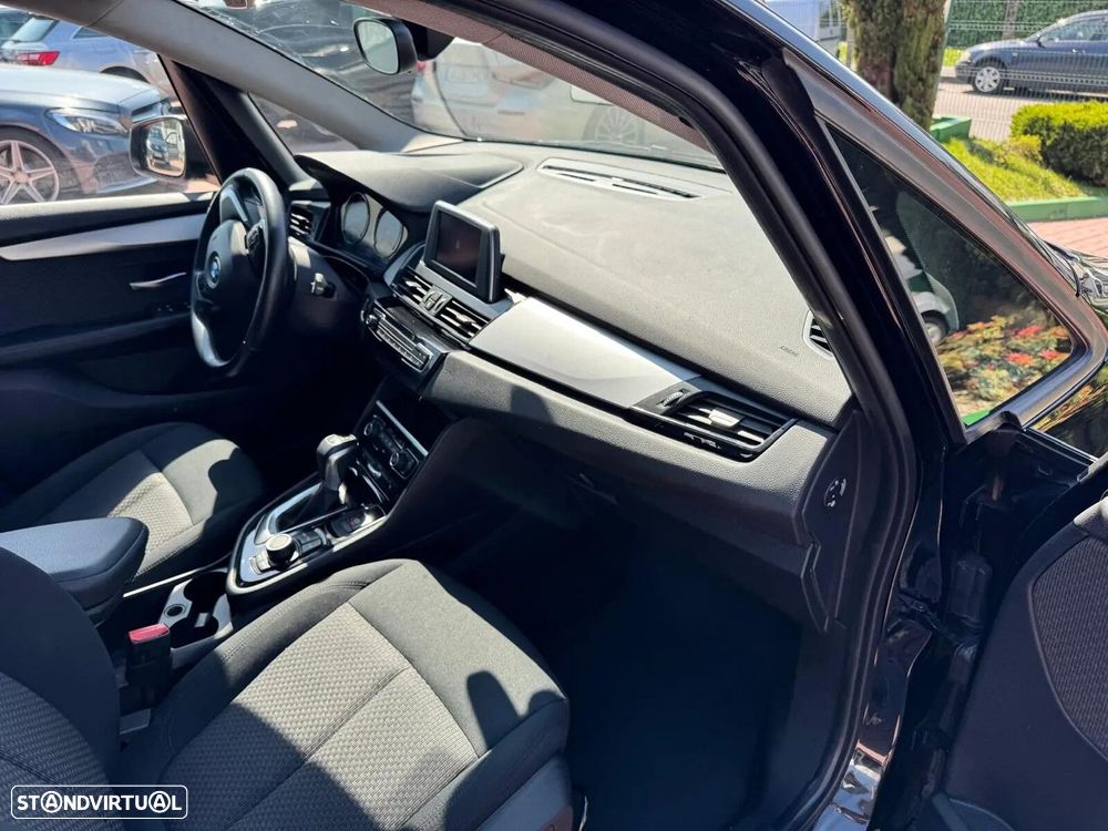 BMW 225xe Active Tourer Advantage - 24