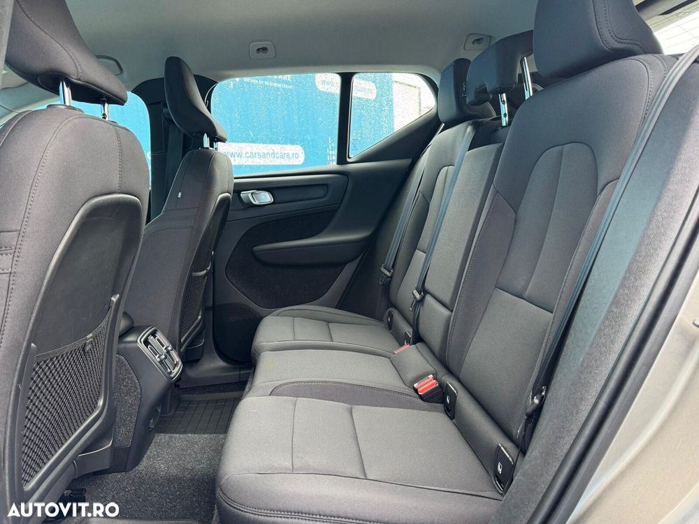Volvo XC 40 T3 AT8 Momentum - 9