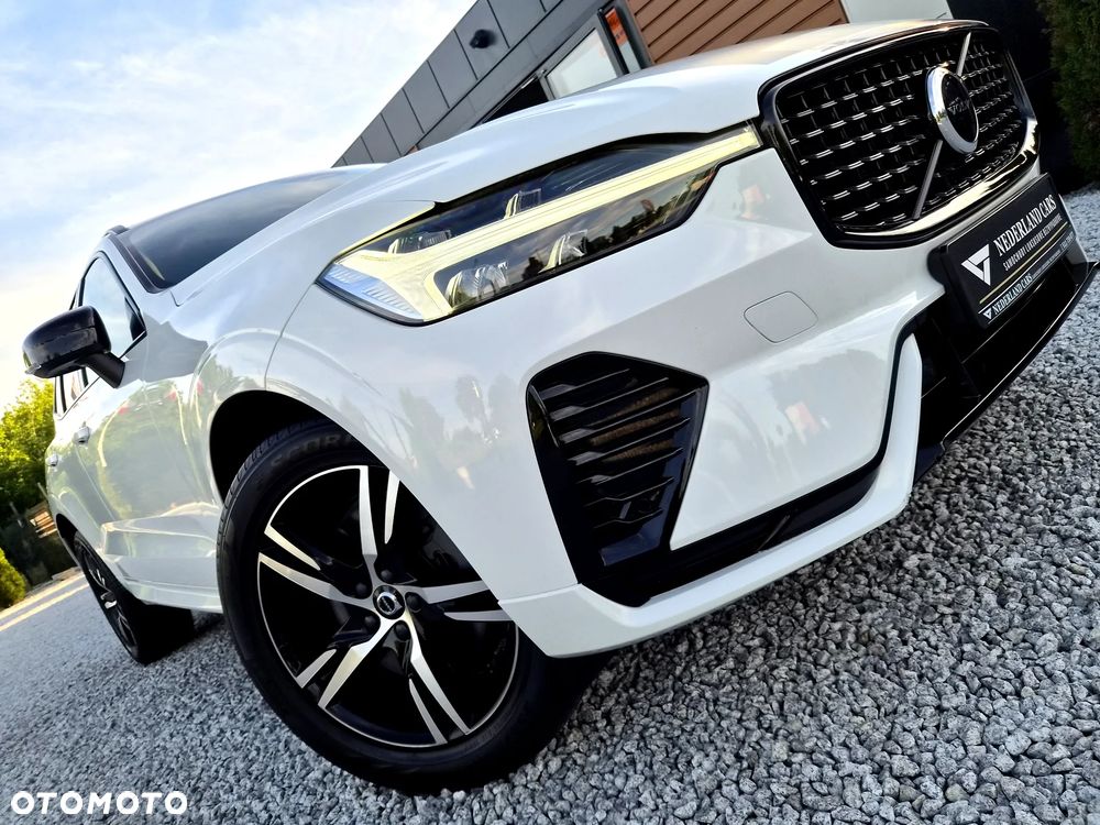 Volvo XC 60 B4 D AWD Plus Dark - 31