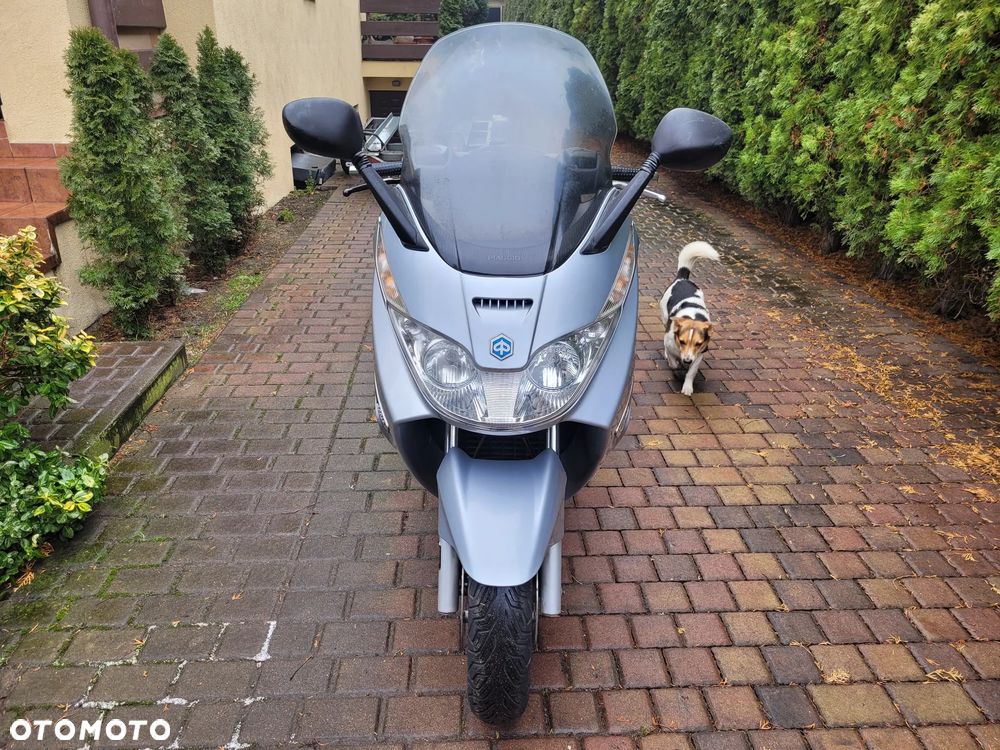 Piaggio X8 - 7