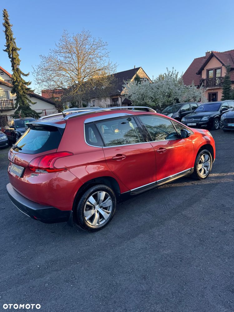 Peugeot 2008 PureTech 110 Style - 4