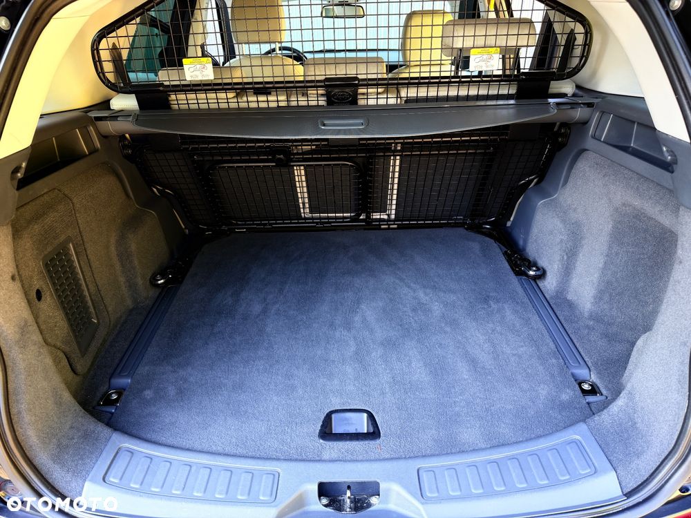 Land Rover Discovery Sport TD4 HSE - 29
