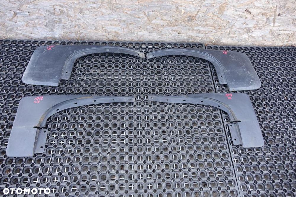 CHLAPACZ CHLAPACZE KPL 4SZT FORD RANGER 2015 EB3B-28499-C - 7